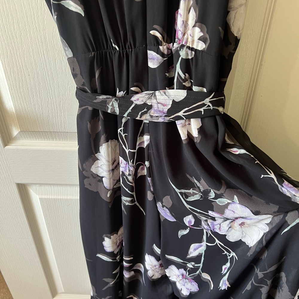 WHBM Key Hole Jumpsuit NWT - Picture 6 of 7
